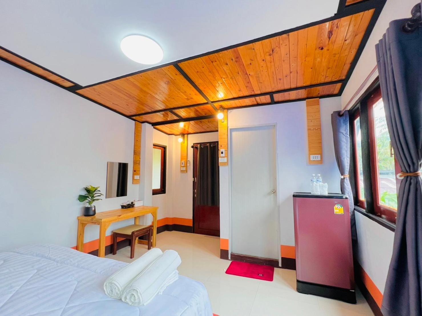Mookboonchu Guesthouse ,Kohmook Trang 코묵 외부 사진