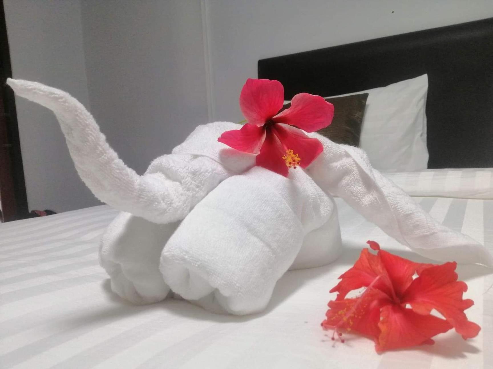 Mookboonchu Guesthouse ,Kohmook Trang 코묵 외부 사진