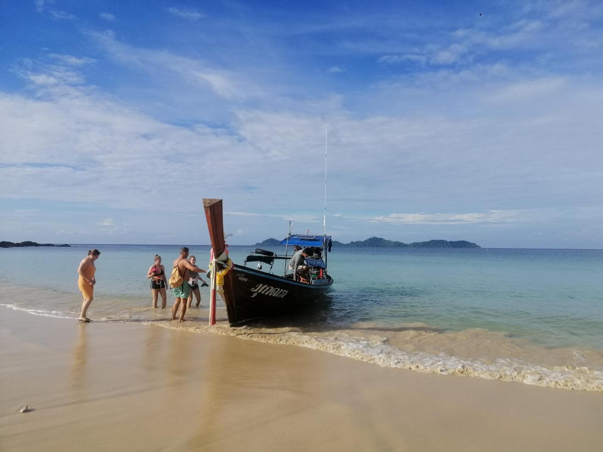Mookboonchu Guesthouse ,Kohmook Trang 코묵 외부 사진